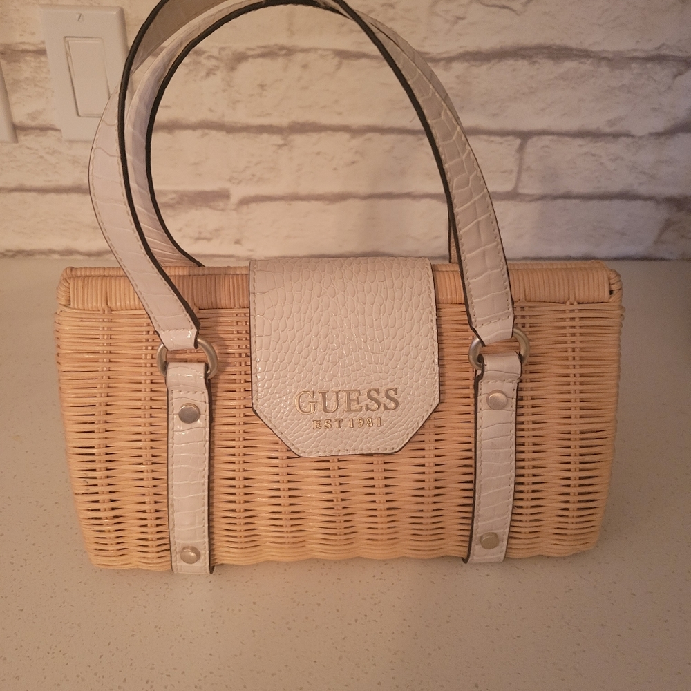 Guess purse